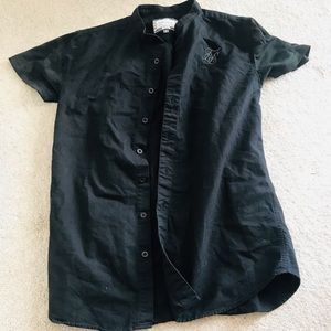 Siksilk button up shirt size medium black camo